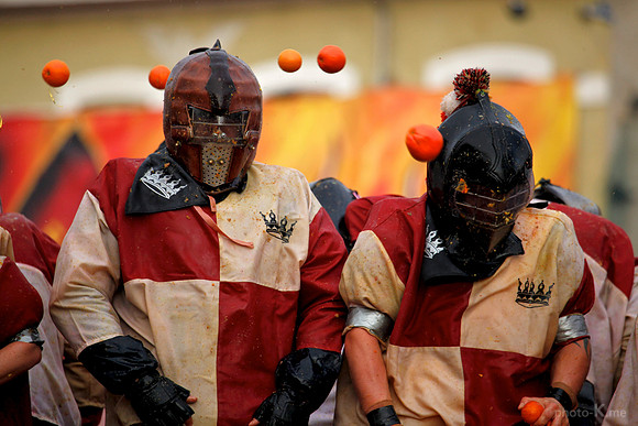 The battle of Oranges (2012)